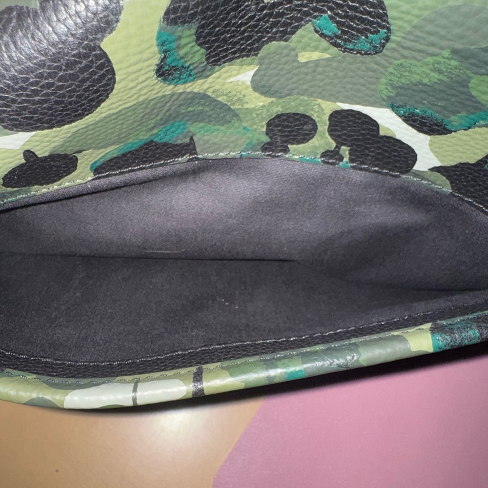 Coach Camouflage Messenger Bag and Coach Zippy Wallet - Picture 12 of 15